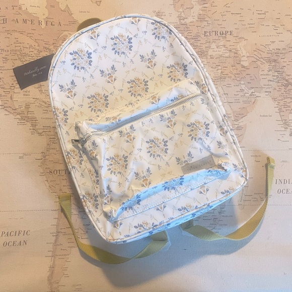 🆕Trish Scully Floral Backpack OS NWT - Picture 1 of 8